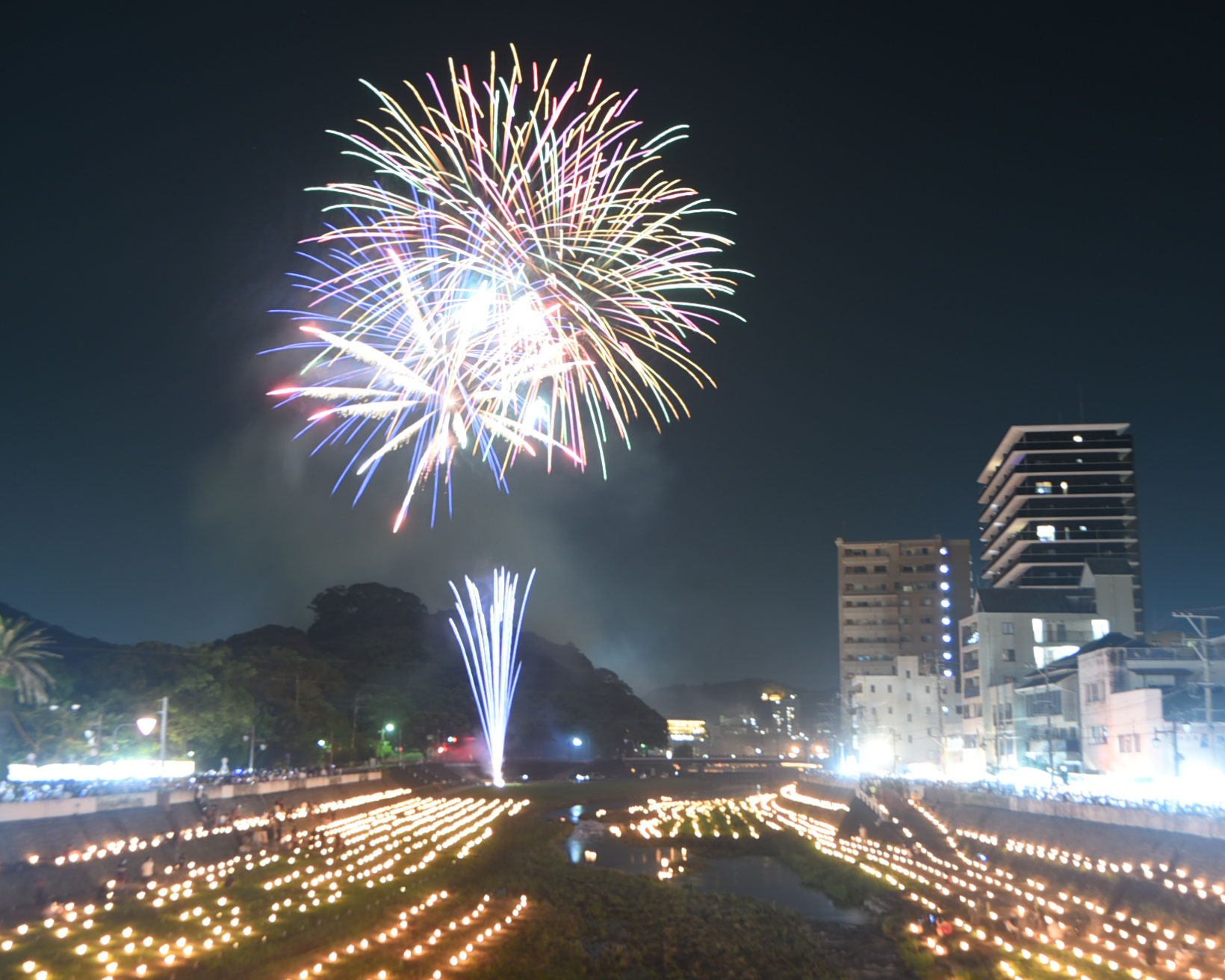 諫早万灯川まつり